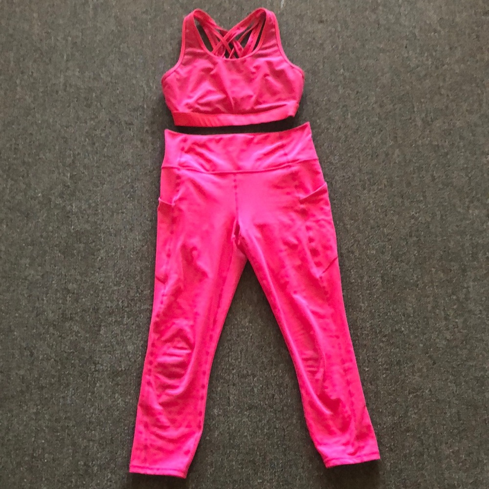 Fabletics hot pink workout set